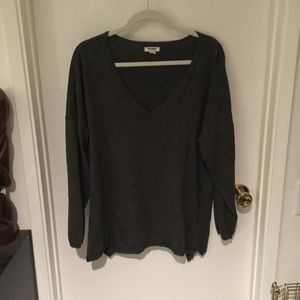 Old Navy v-Neck sweater